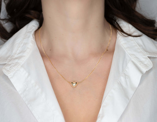 Colier placat cu aur 18 K Coral, pandantiv cu inimioara, lungime 45,5 cm