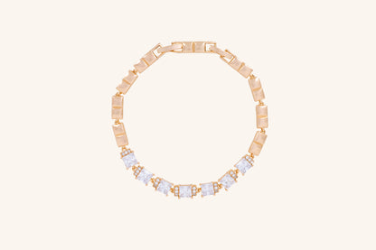 Brățară placată cu aur 18 K Antonia, model cu pietre albe, lungime 17 cm cu o prelungire fixa de 2 cm