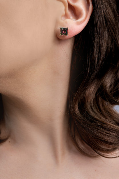 Cercei placați cu aur 18 K Solenia, inchidere cu surub, cu piatra multicolora patrata